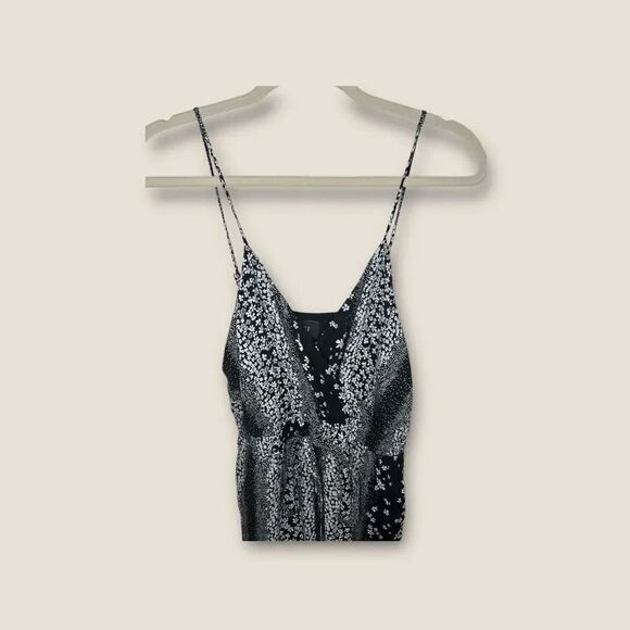 VICI Boutique Floral Black White Full Length Jumpsuit Size Small - Picture 3 of 9